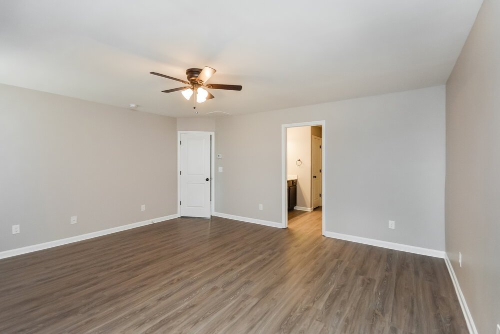 5-Bed Rental on 4047 Clay Ct photo 14