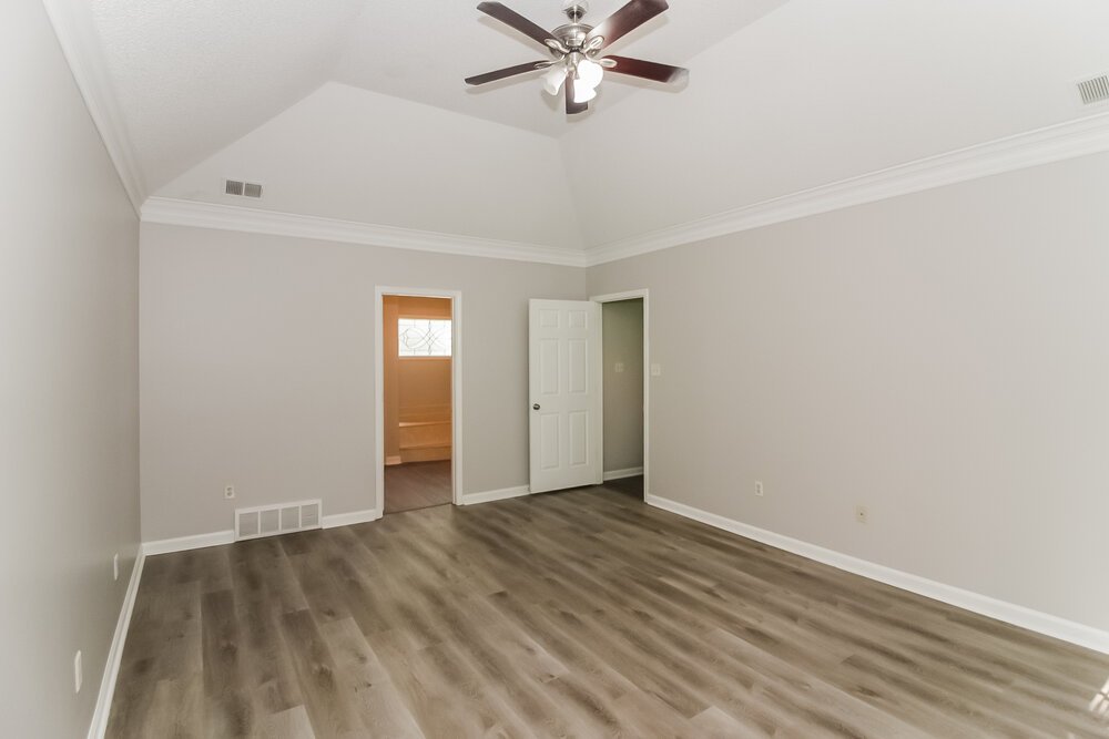 4-Bed Rental on 269 Locust Grove photo 14