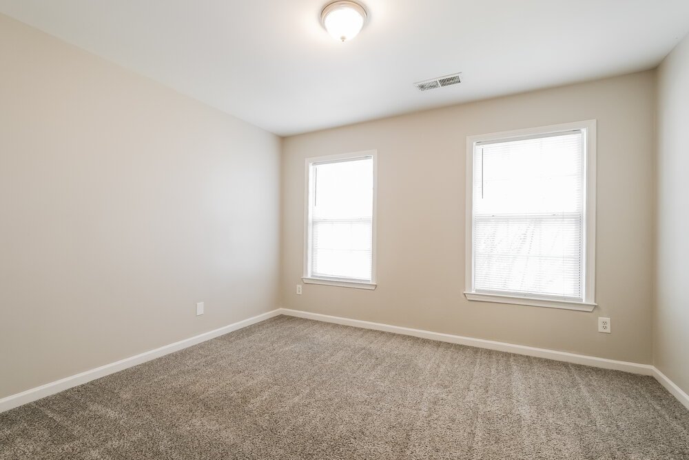 4-Bed Rental on 4616 Burnt Fork photo 14