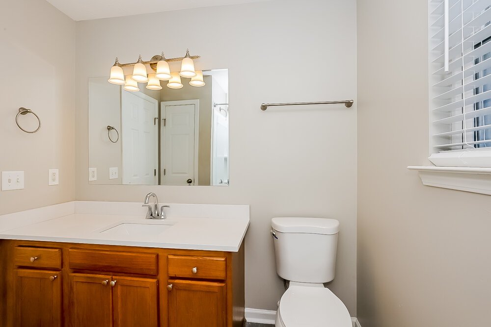 3-Bed Rental on 7552 W Winchester photo 14