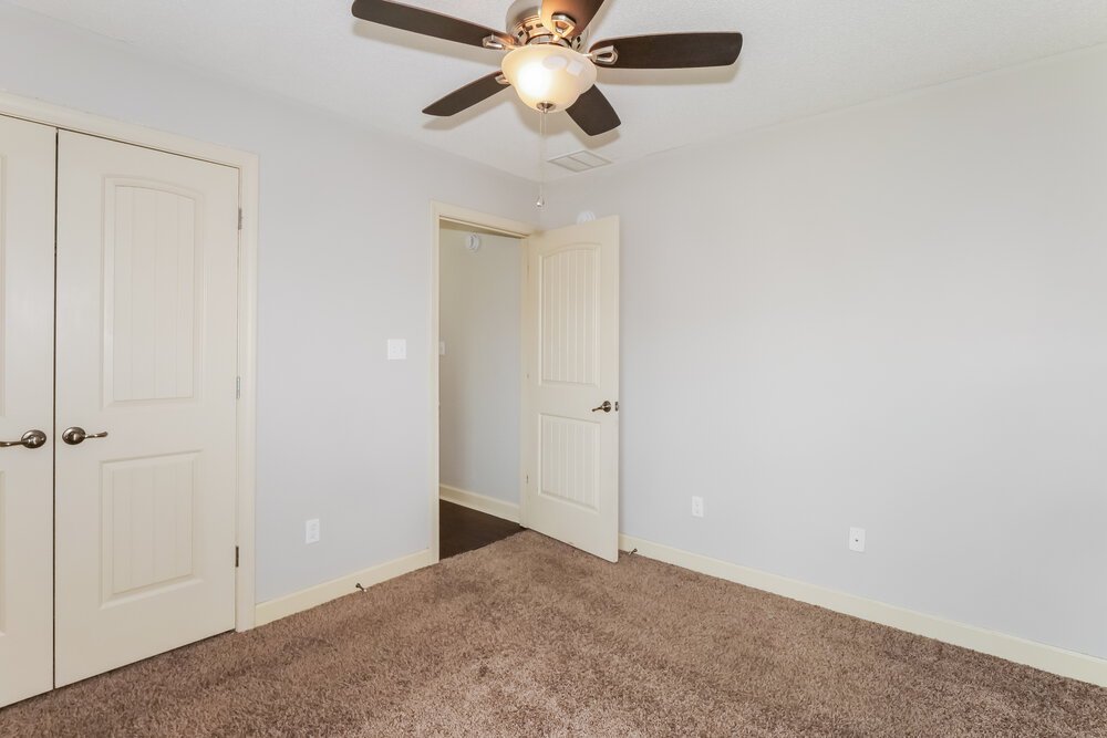 4-Bed Rental on 3835 Farm Pond photo 14