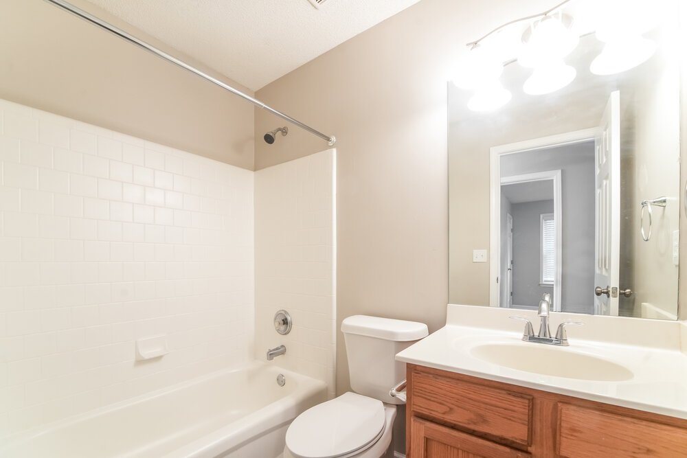 3-Bed Rental on 1622 Woodsford Rd photo 15
