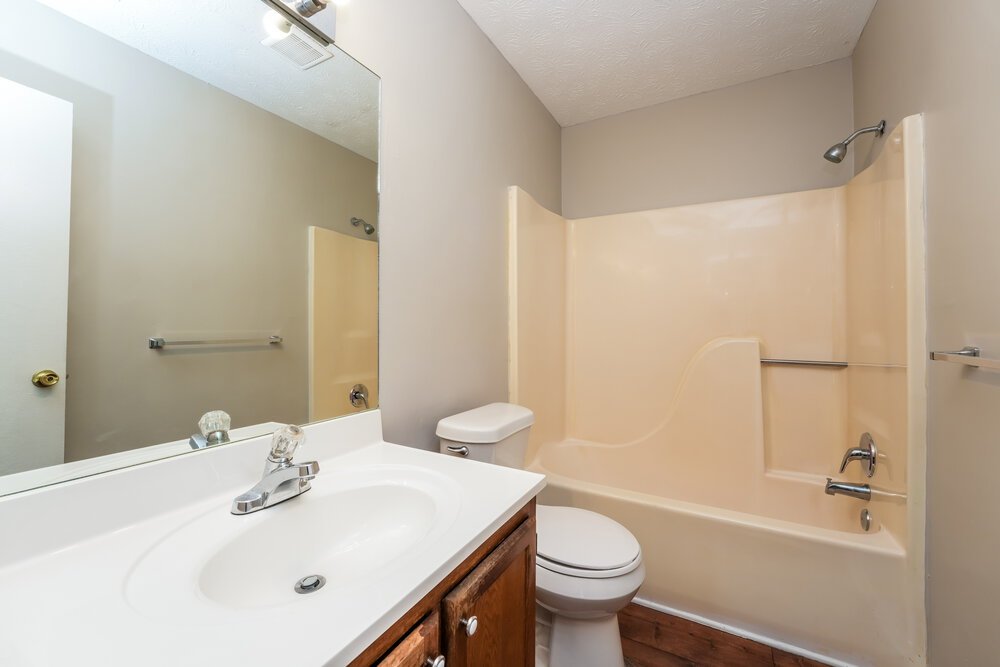 3-Bed Rental on 841 Arbor Ct photo 15