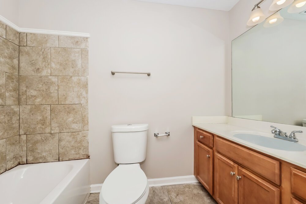 3-Bed Rental on 118 David Bolin photo 15