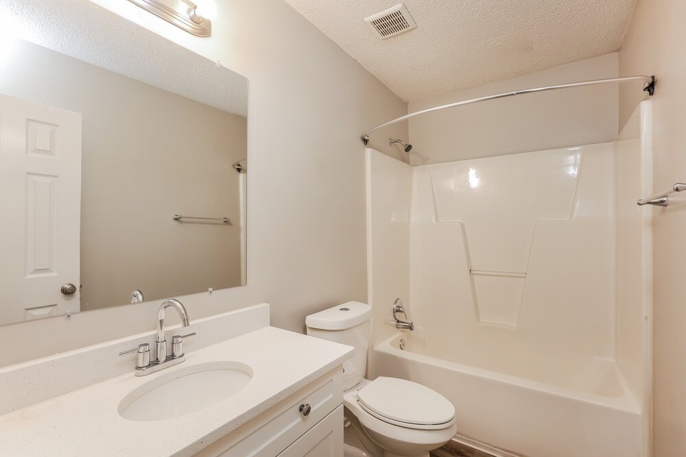 4-Bed Rental on 7388 Elm Ridge photo 15