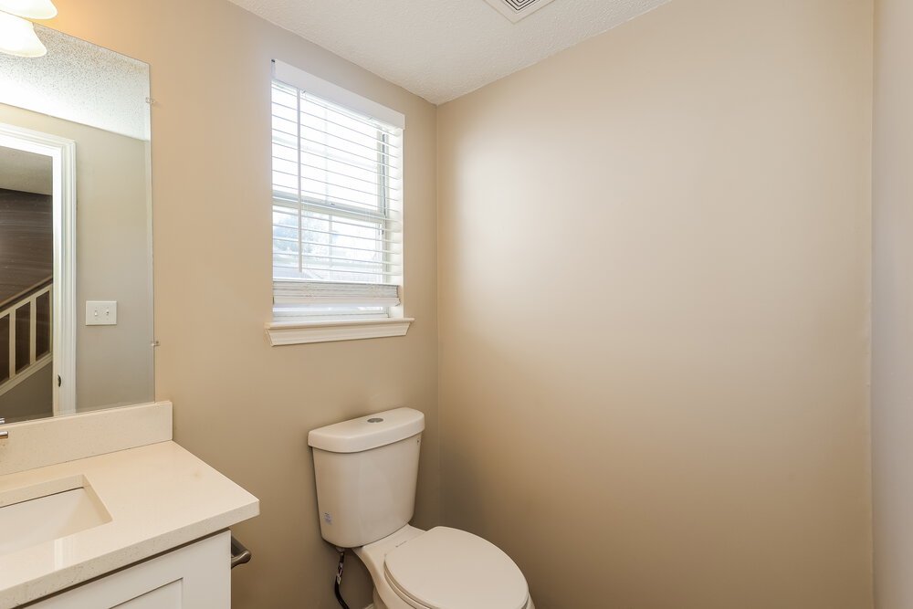 3-Bed Rental on 7605 Briar Crest photo 15