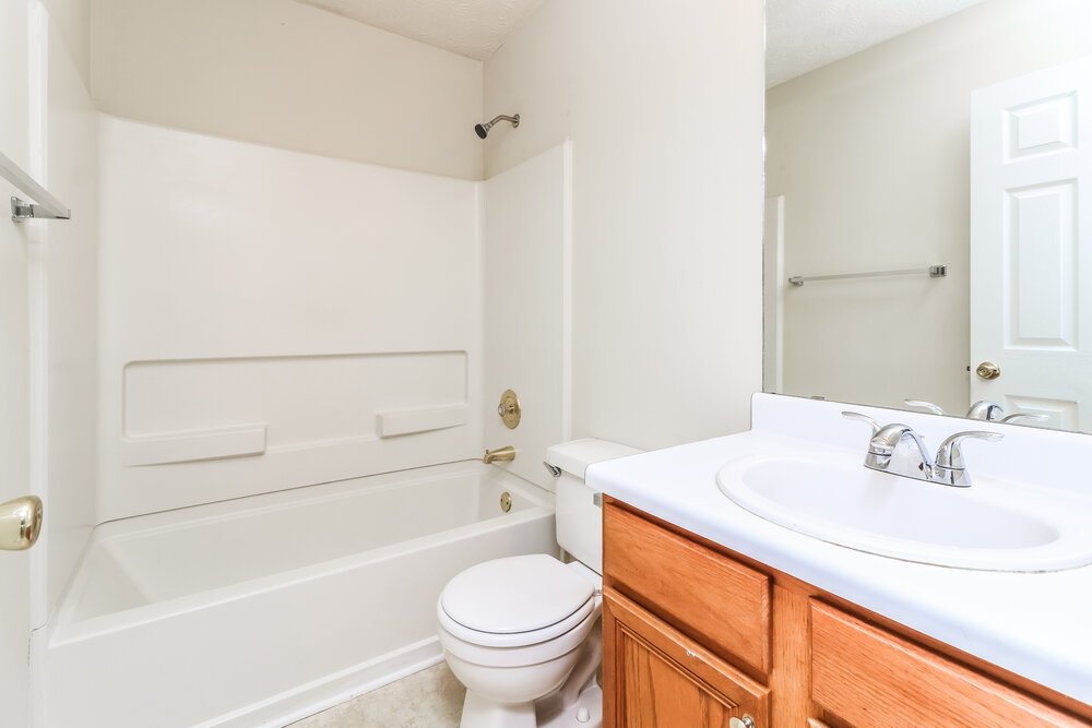 3-Bed Rental on 3425 Sandlake Dr photo 15