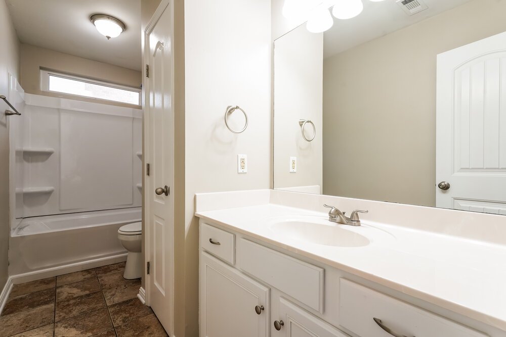 3-Bed Rental on 5033 Singing Hills photo 15