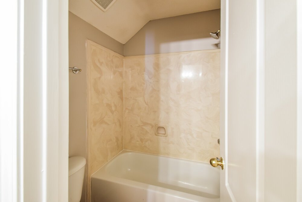 4-Bed Rental on 10080 Cross Ridge photo 15