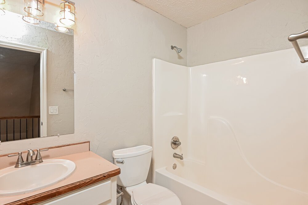 3-Bed Rental on 1655 Bramlett Blvd photo 15
