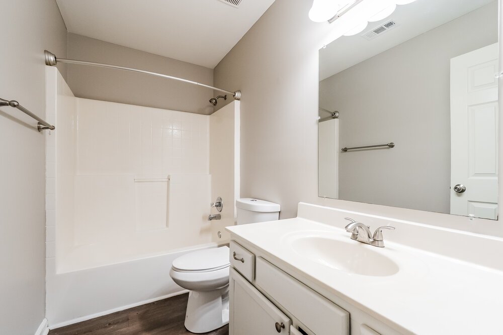 3-Bed Rental on 406 Meagan Cv photo 15