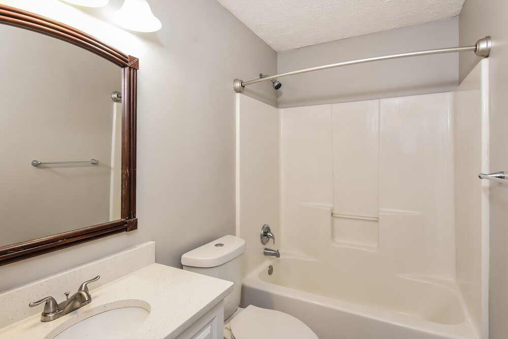 4-Bed Rental on 304 Westminster Dr photo 15