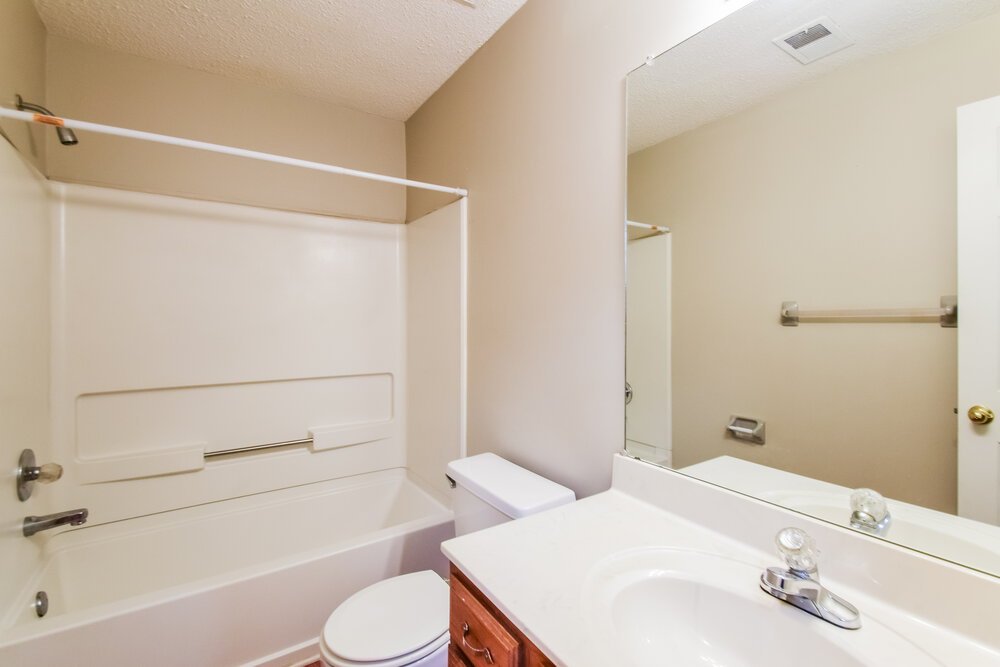 3-Bed Rental on 390 Cherry Tree photo 15