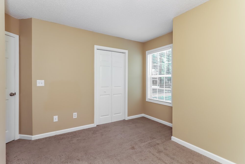 3-Bed Rental on 233 Galvin Trail photo 15