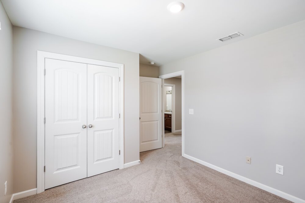 3-Bed Rental on 1327 Rutherford St photo 15