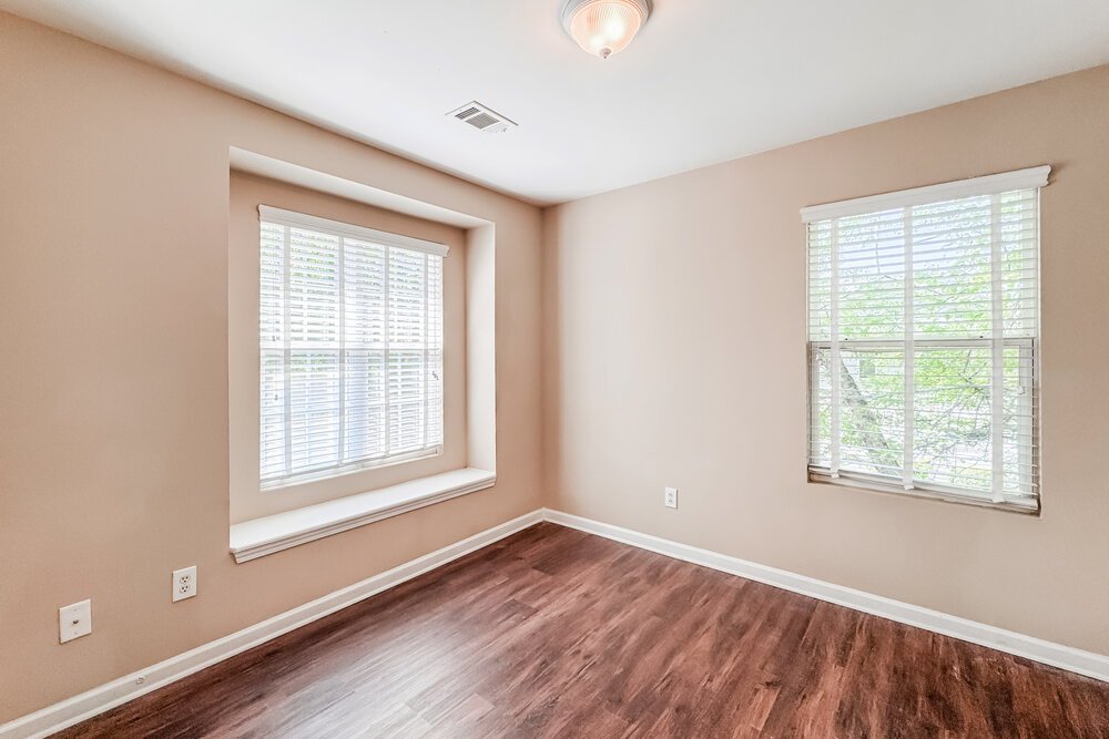 3-Bed Rental on 3625 Roseman Lndg photo 15