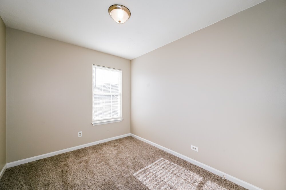 3-Bed Rental on 8021 Logan Dr photo 15