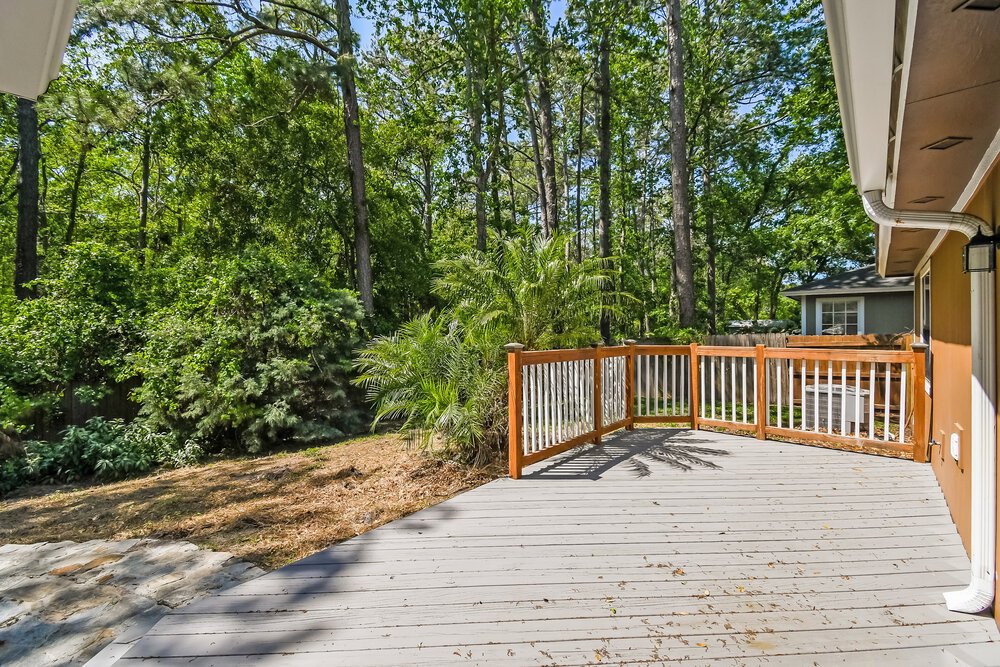 3-Bed Rental on 874 Long Lake photo 15