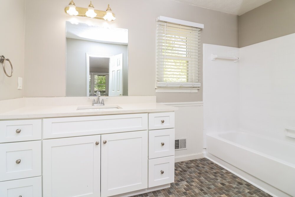 3-Bed Rental on 3138 Calumet Circle photo 15