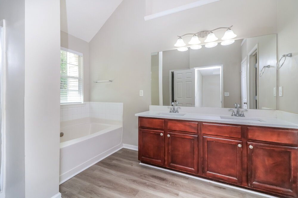 4-Bed Rental on 166 Birchfield Way photo 15