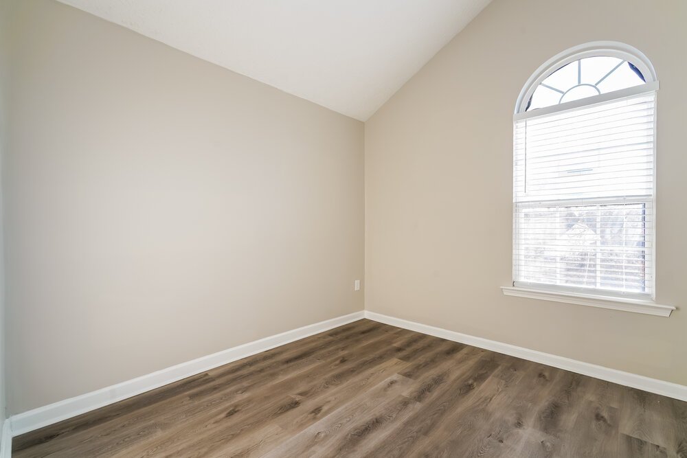 4-Bed Rental on 210 Prescott Ct photo 15