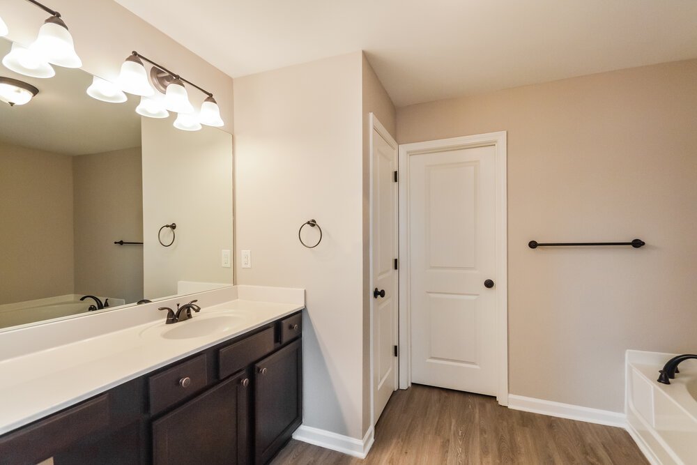 5-Bed Rental on 4047 Clay Ct photo 15