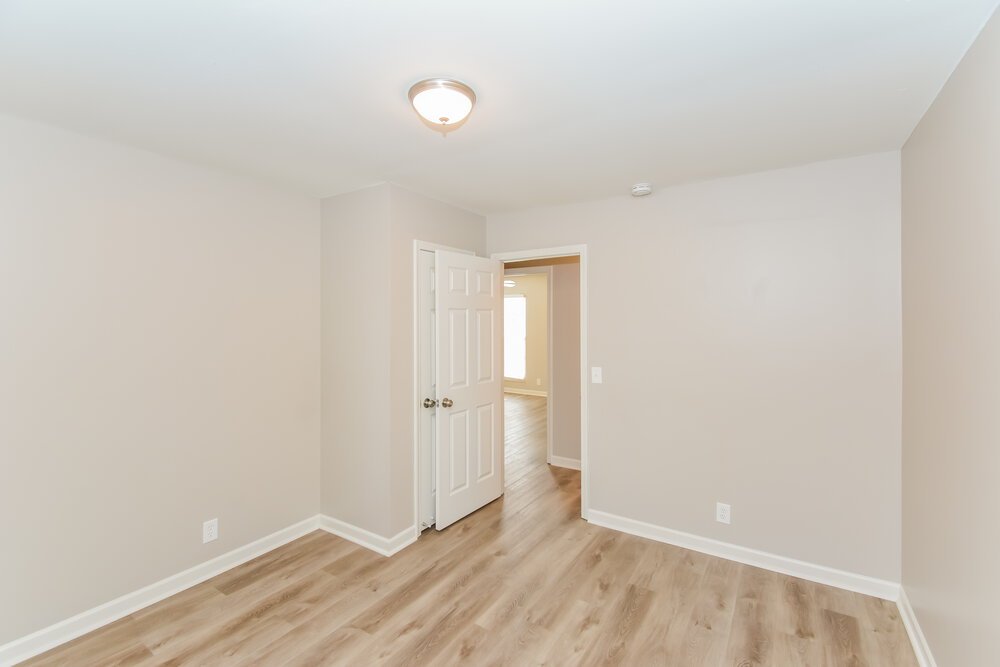 4-Bed Rental on 3336 Country Ridge photo 15