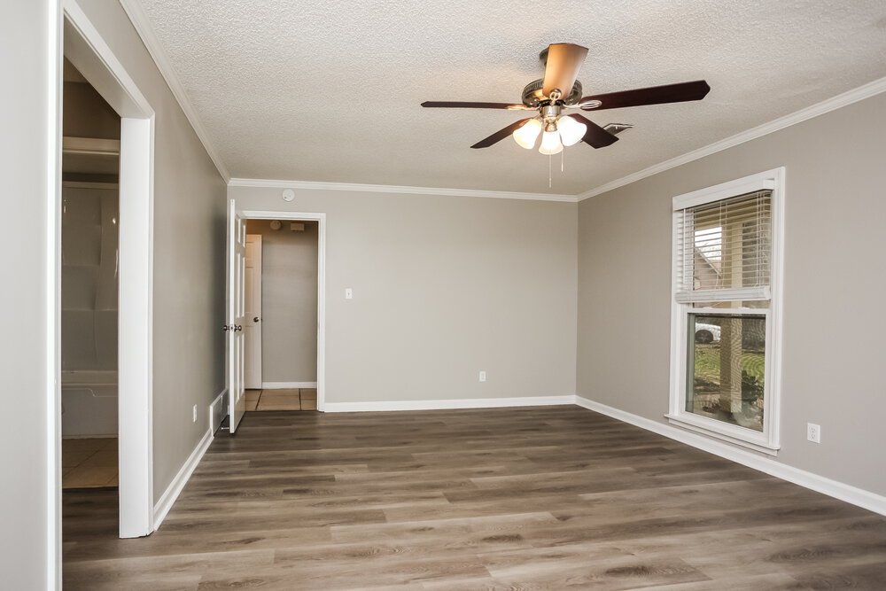 4-Bed Rental on 4466 Dawn Oaks photo 15