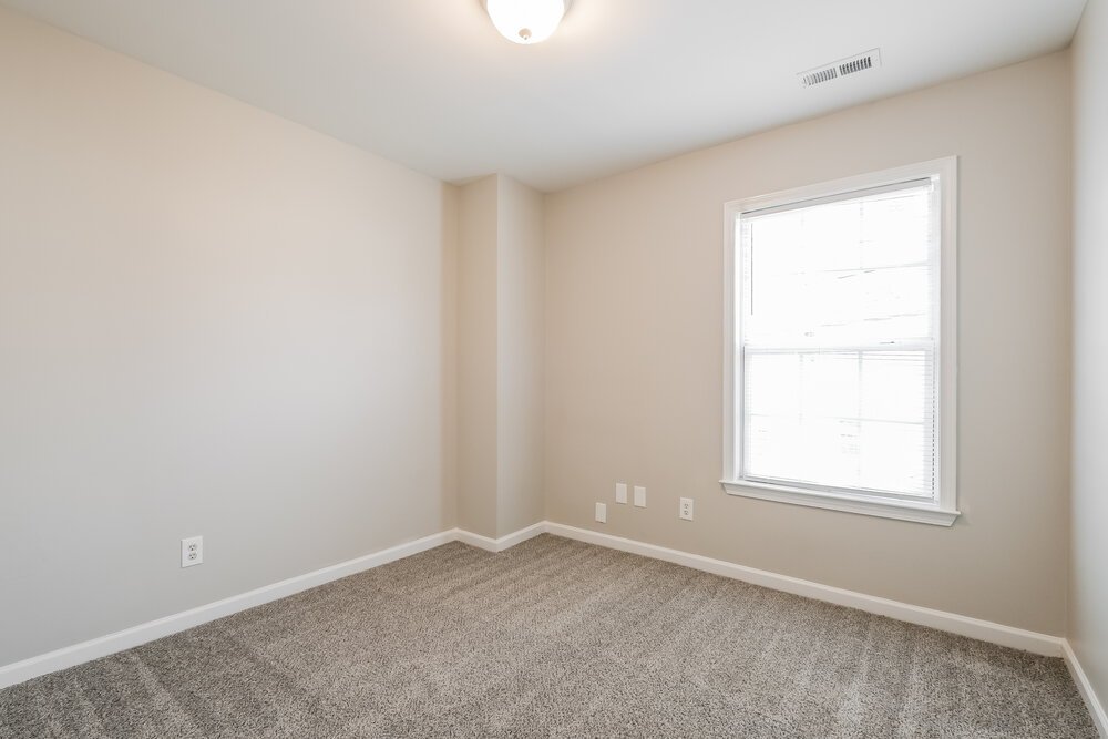 4-Bed Rental on 4616 Burnt Fork photo 15