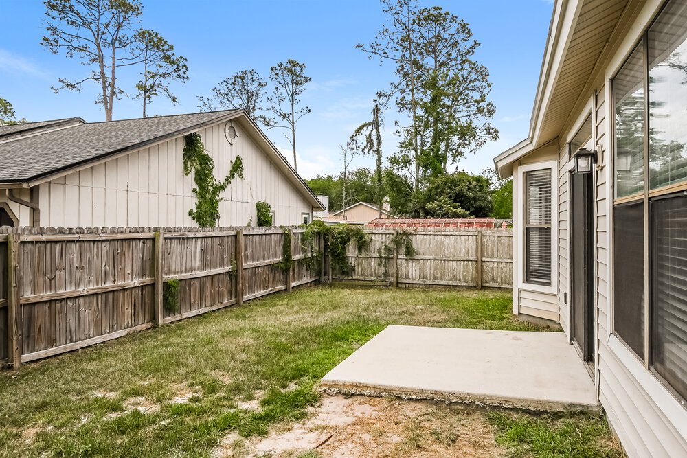 3-Bed Rental on 7711 Collins Ridge photo 15