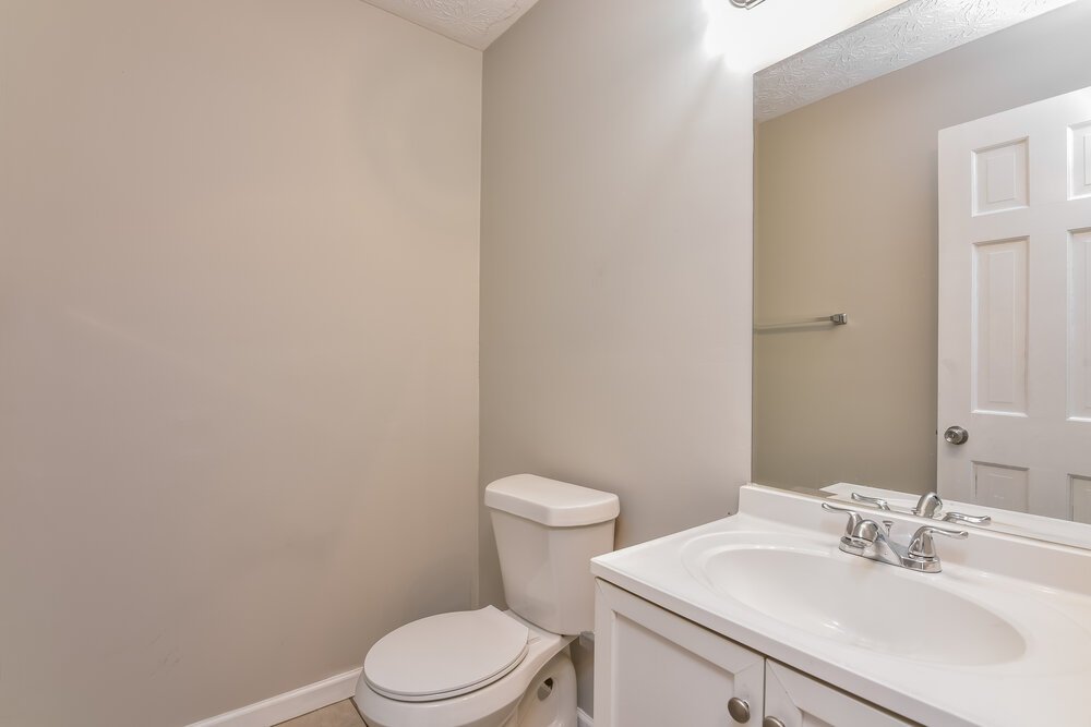 4-Bed Rental on 5002 Post Road photo 16