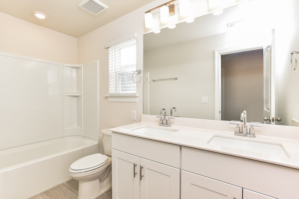 3-Bed Rental on 7416 Blue Gable photo 16