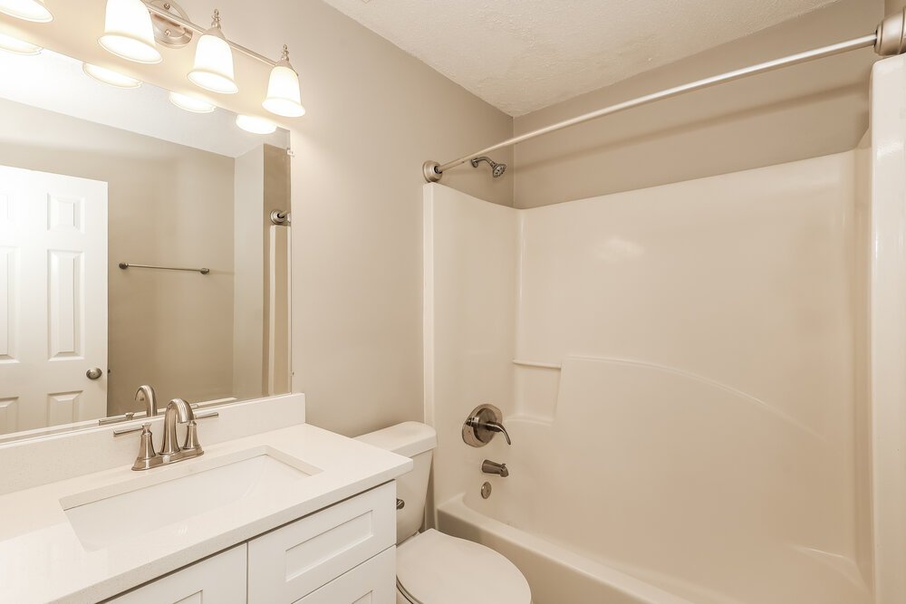 3-Bed Rental on 7605 Briar Crest photo 16