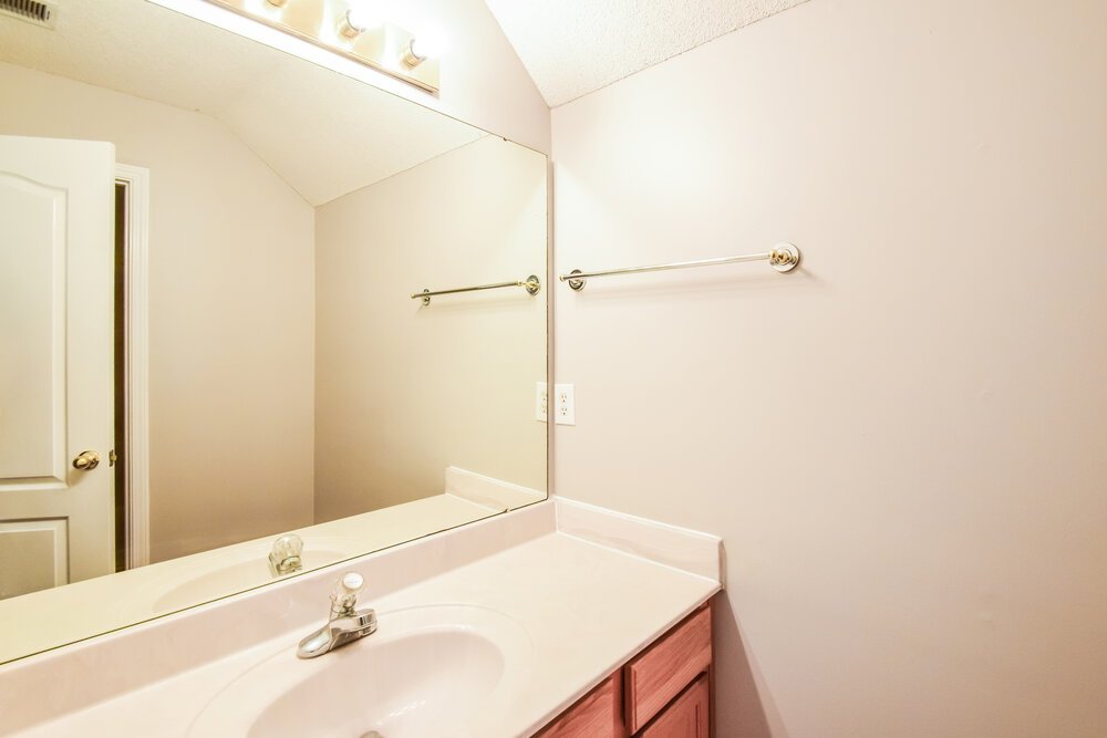 4-Bed Rental on 10080 Cross Ridge photo 16