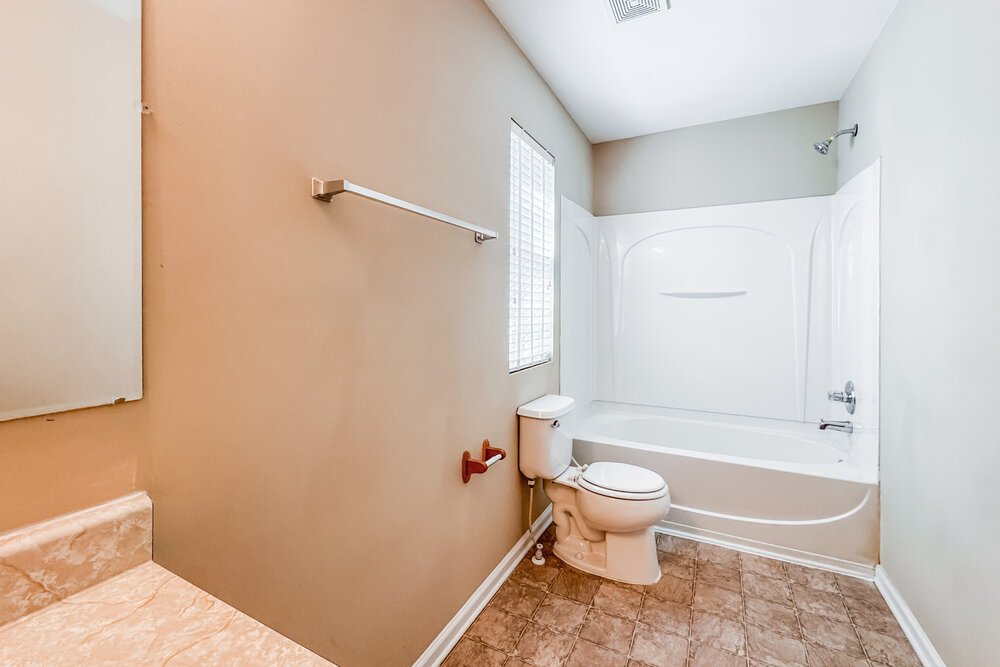 3-Bed Rental on 3625 Roseman Lndg photo 16