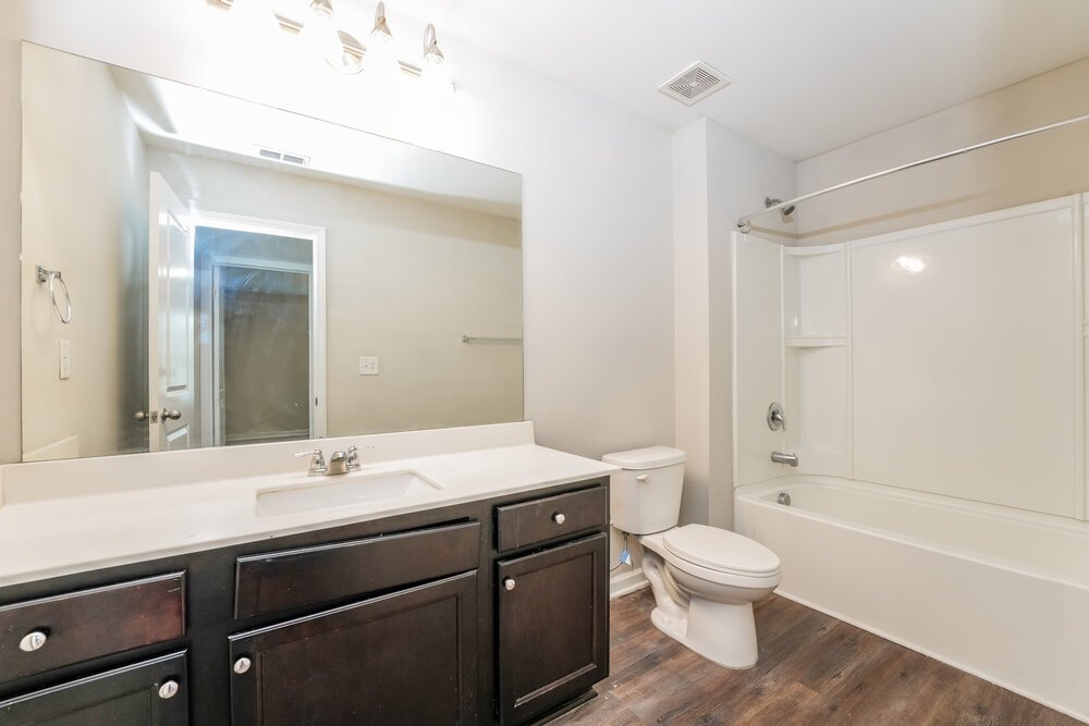 5-Bed Rental on 3735 Newbury Place photo 16
