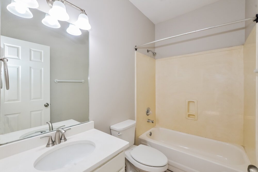 4-Bed Rental on 4508 Westminister Cir photo 16