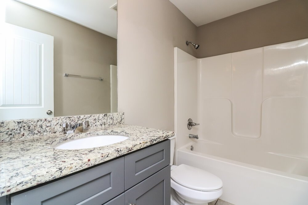 4-Bed Rental on 398 Fieldcrest Drive photo 16