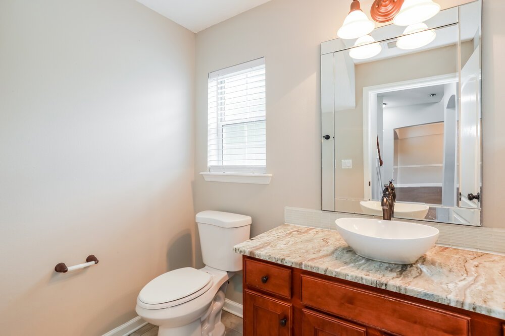 4-Bed Rental on 4856 Monroe Forest photo 16
