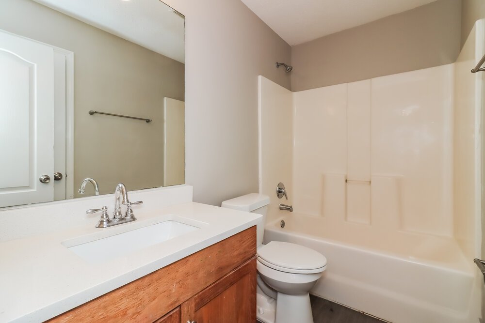 4-Bed Rental on 55 Richmond Dr photo 16