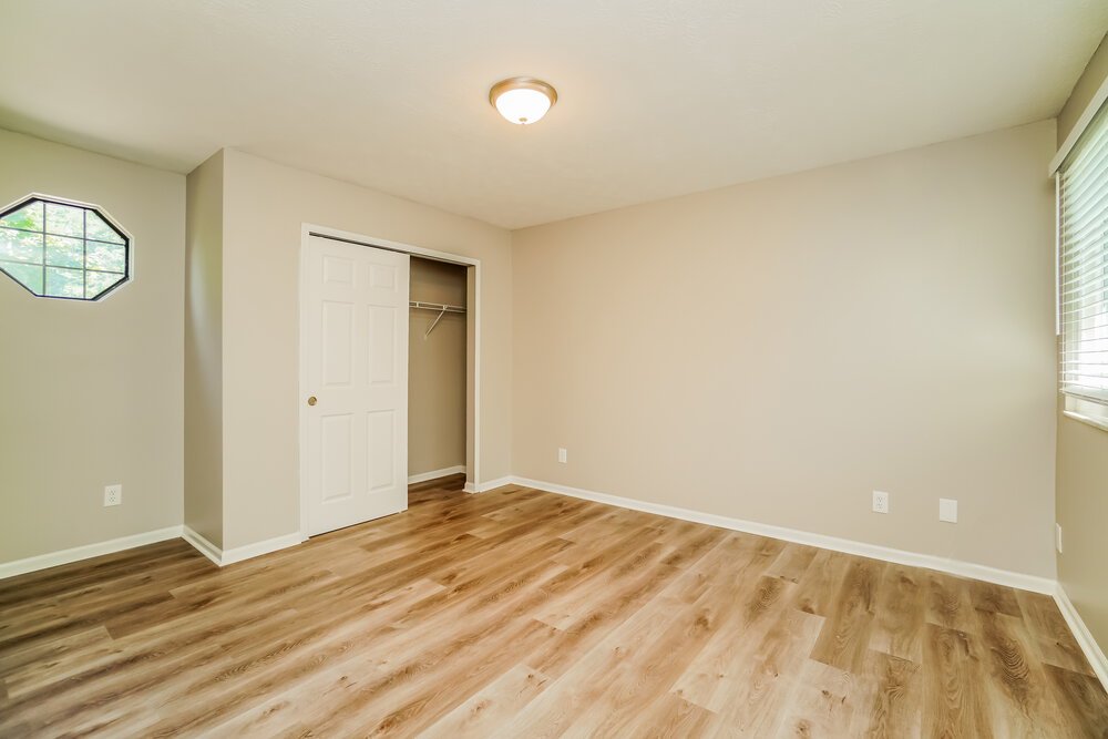 4-Bed Rental on 8437 Papillon Ave photo 16