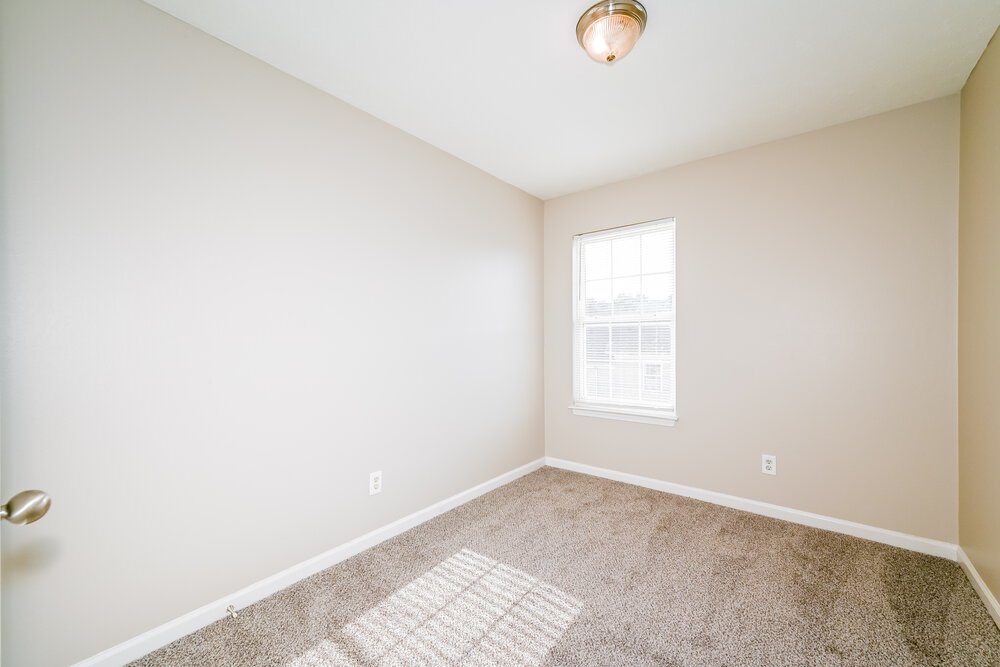 3-Bed Rental on 8021 Logan Dr photo 16