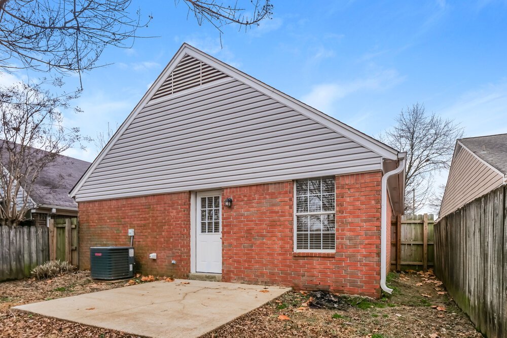 3-Bed Rental on 330 Avery Jordan photo 16