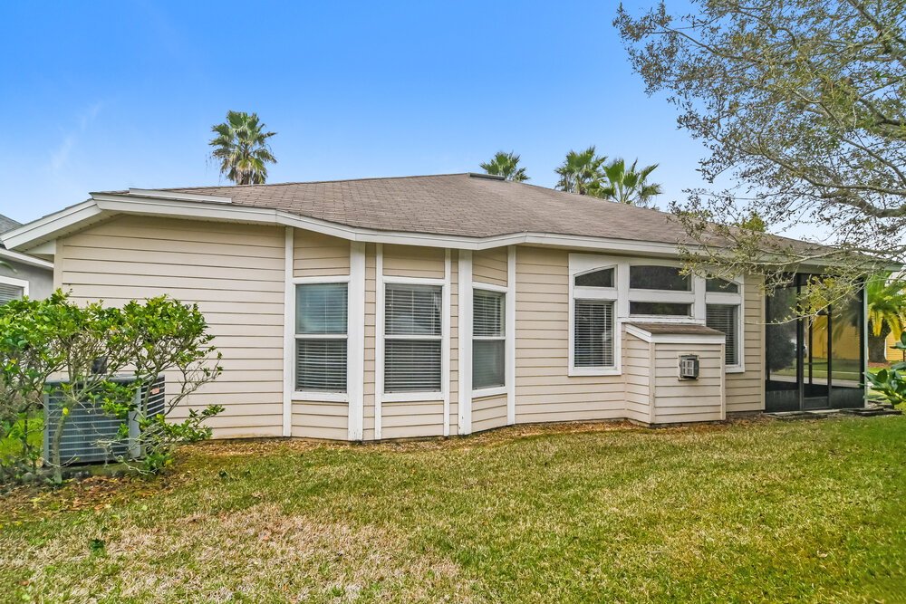 4-Bed Rental on 1798 Chatham Village photo 16