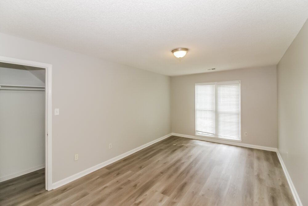 4-Bed Rental on 269 Locust Grove photo 16