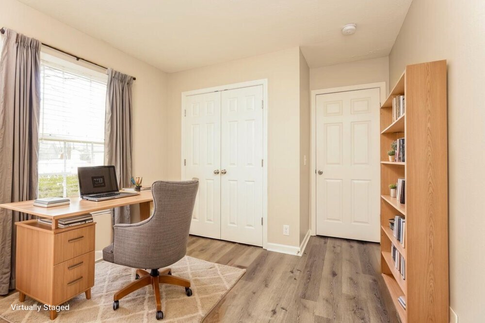 3-Bed Rental on 1316 S Hampton photo 16