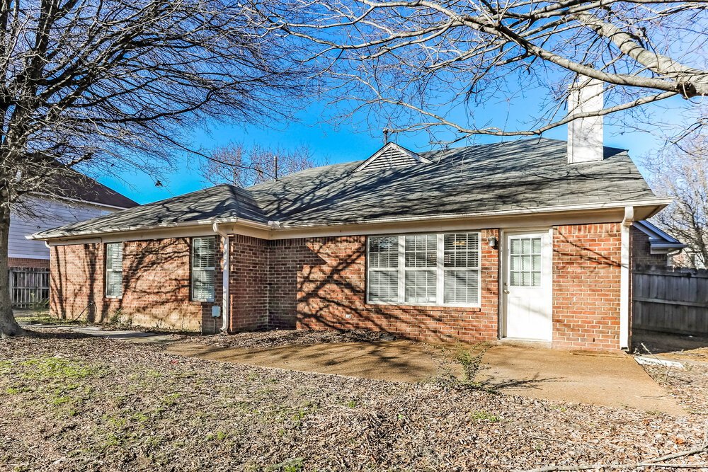 3-Bed Rental on 9261 Speerberry Ln photo 16