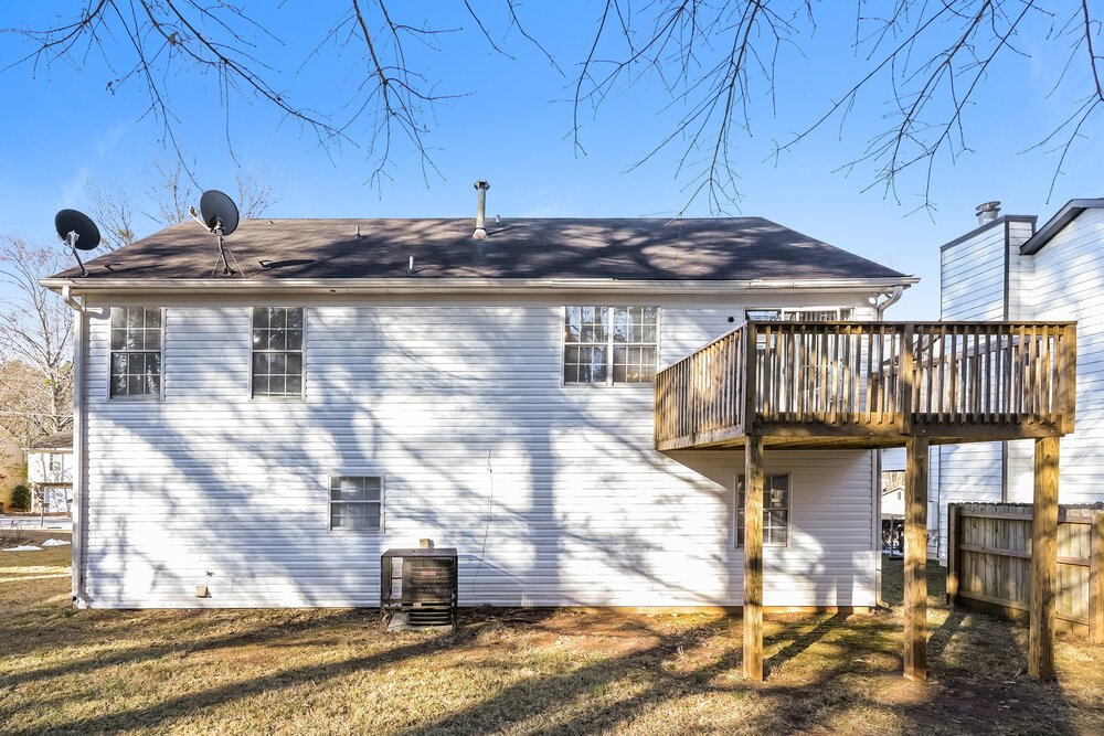 3-Bed Rental on 2314 Hampton Drive photo 16