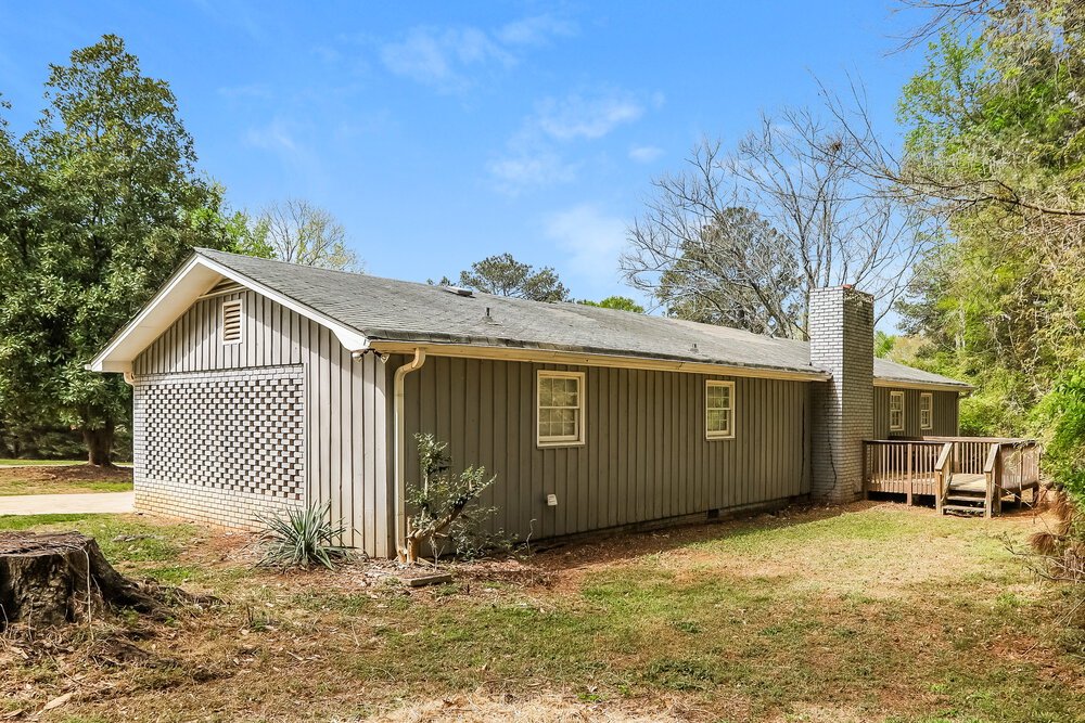 3-Bed Rental on 4649 Danna Dr photo 16