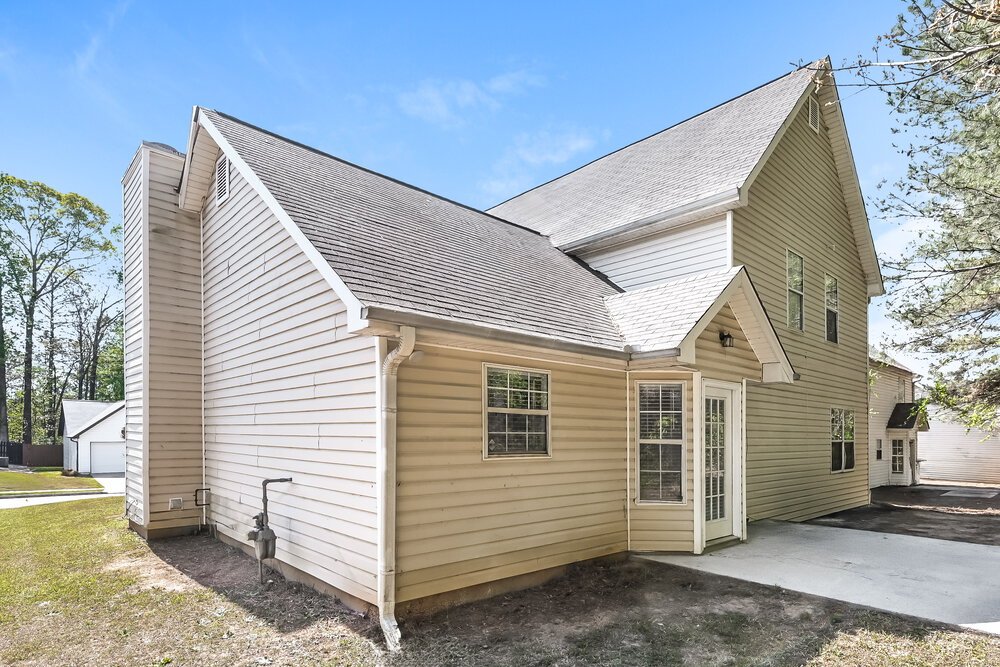 4-Bed Rental on 335 Shadetree Ln photo 16